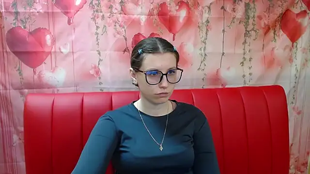 LilianaShine online show from 03/23/26, 06:17