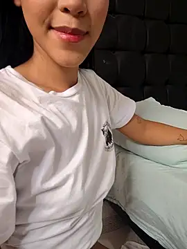 Luucia 09 online show from 02/07/26, 07:28