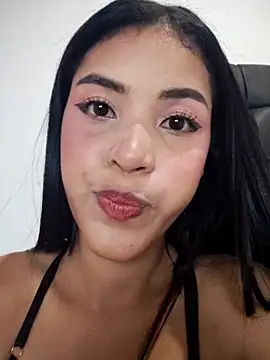 Luucia 09 online show from 02/18/26, 07:26