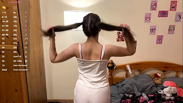 Snapshot of sofiaxshow chatting on 02/14/26, 07:21 sofiaxshow online show from 02/14/26, 07:21