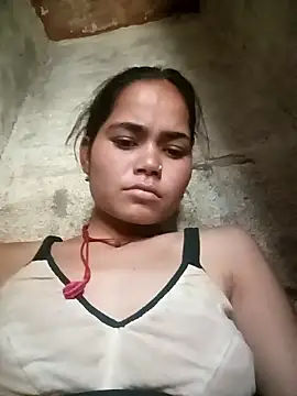 Snapshot of Sunali_Bendre chatting on 04/28/26, 05:01 Sunali Bendre online show from 04/28/26, 05:01