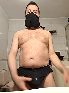 Snapshot of JuanPeter chatting on 02/11/26, 09:31 JuanPeter online show from 02/11/26, 09:31