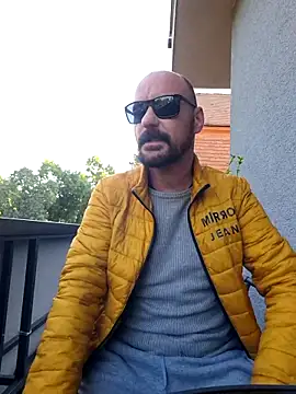    SugarDaddy    online show from 05/05/26, 05:04