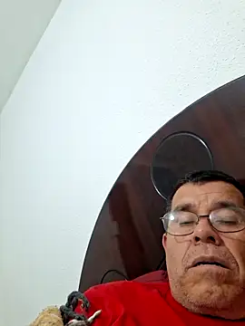 Snapshot of eros3442 chatting on 02/02/26, 04:00 eros3442 online show from 02/02/26, 04:00