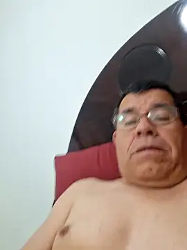 Snapshot of eros3442 chatting on 02/17/26, 03:47 eros3442 online show from 02/17/26, 03:47