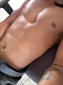 menoquarenta online show from 04/20/26, 05:48