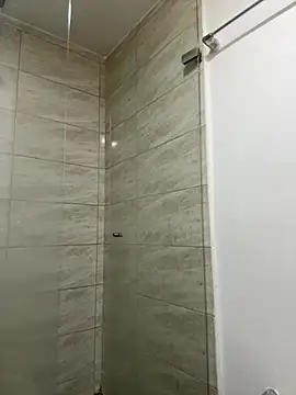 Snapshot of vicky_ney chatting on 12/28/24, 04:08 vicky ney online show from 12/28/24, 04:08