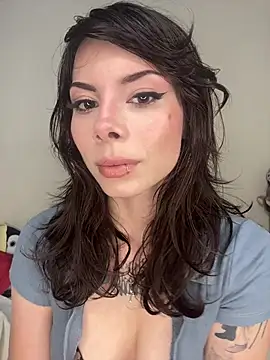 Isalove99 online show from 02/25/26, 01:32