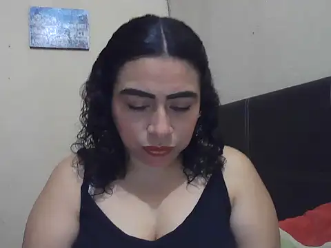 Snapshot of DalilahMx chatting on 02/20/26, 03:23 DalilahMx online show from 02/20/26, 03:23