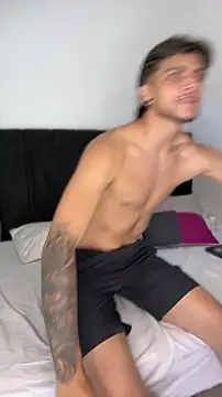 NoahMeganX online show from 04/09/26, 06:19