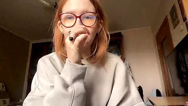 LaureenVielma online show from 04/23/26, 07:41