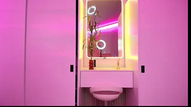 NaomiAmazing01 online show from 03/29/26, 11:38