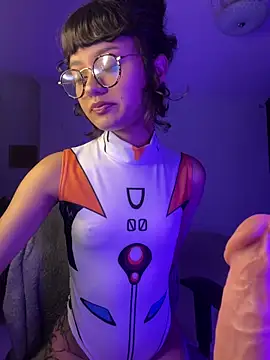 Snapshot of Miamhua-Cat- chatting on 02/05/26, 05:34 Miamhua-Cat- online show from 02/05/26, 05:34