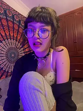 Snapshot of Miamhua-Cat- chatting on 02/14/26, 07:49 Miamhua-Cat- online show from 02/14/26, 07:49