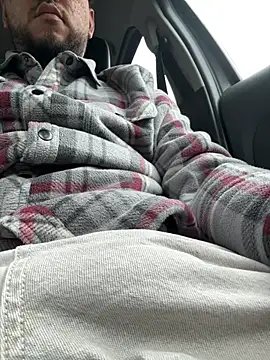 latinocalientehot online show from 04/13/26, 11:27