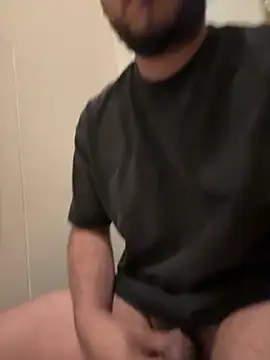 latinocalientehot online show from 04/21/26, 07:17