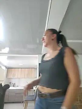 Snapshot of SharaLuna chatting on 02/26/26, 02:38 SharaLuna online show from 02/26/26, 02:38