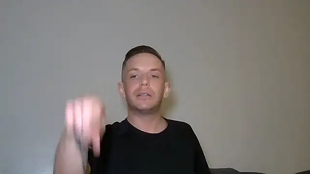 Snapshot of verscub6969 chatting on 02/14/26, 07:10 verscub6969 online show from 02/14/26, 07:10