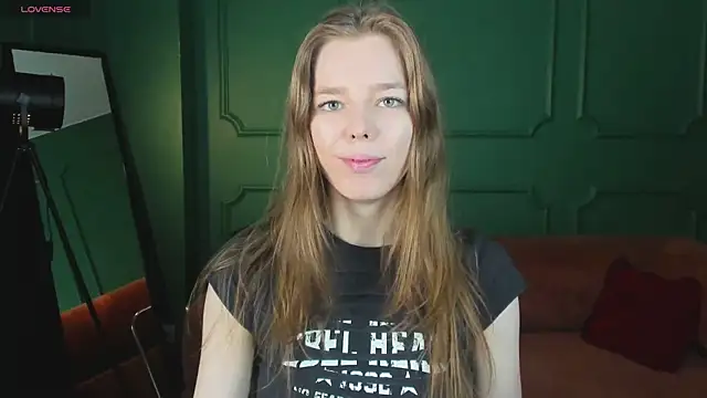 Snapshot of _Tina_Tayllor_ chatting on 02/27/26, 09:37 Tina Tayllor online show from 02/27/26, 09:37