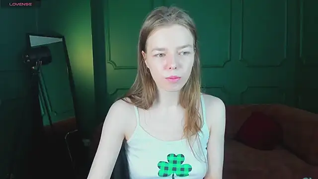  Tina Tayllor  online show from 03/17/26, 02:09