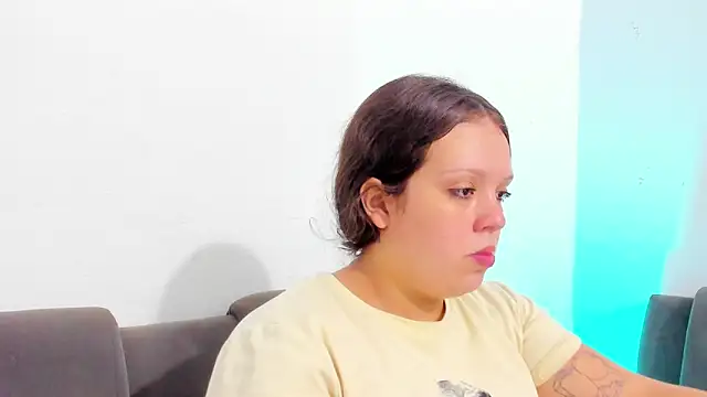 Snapshot of Emely_pregnantt chatting on 01/31/26, 11:36 Emely pregnantt online show from 01/31/26, 11:36