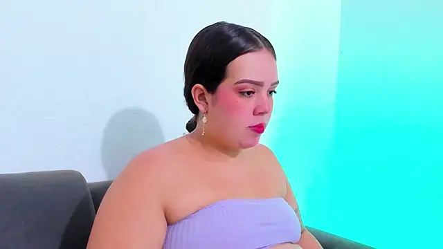 Emely pregnantt online show from 03/11/26, 08:09