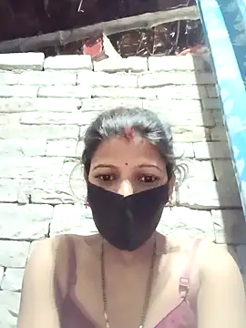 Snapshot of Divya-11431 chatting on 03/04/26, 10:49 Divya-11431 online show from 03/04/26, 10:49