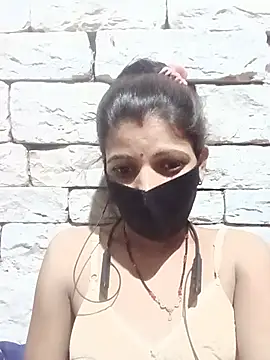 Divya-11431 online show from 06/26/26, 10:25