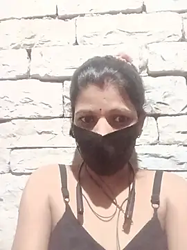 Divya-11431 online show from 07/13/26, 06:55