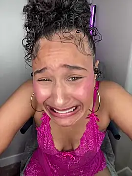 Jamalyce online show from 04/11/26, 07:40