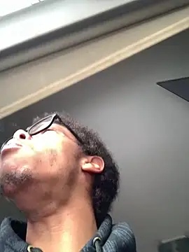 Snapshot of ELPikaPreta chatting on 03/04/26, 08:09 ELPikaPreta online show from 03/04/26, 08:09