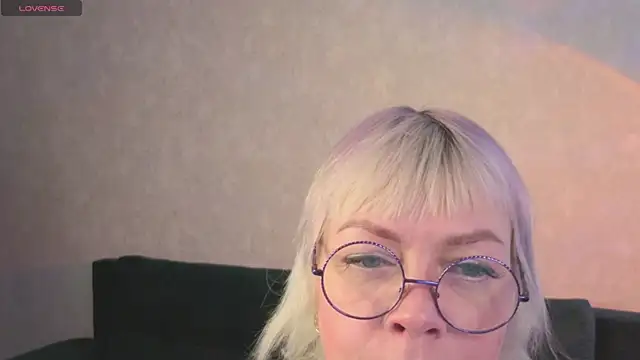 Snapshot of Ann_Annise chatting on 03/01/26, 06:59 Ann Annise online show from 03/01/26, 06:59