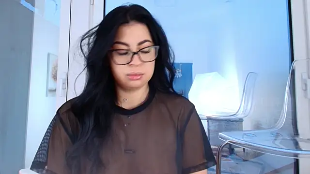 MissyScarlet online show from 04/22/26, 04:04