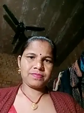 Snapshot of Pooja_sahu chatting on 02/03/26, 05:49 Pooja sahu online show from 02/03/26, 05:49