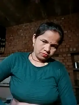 Pooja sahu online show from 04/05/26, 07:22