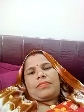 Snapshot of Pooja_sahu chatting on 06/19/26, 06:29 Pooja sahu online show from 06/19/26, 06:29