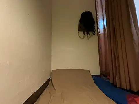 Mystic HugeDeity Cock online show from 04/07/26, 09:43