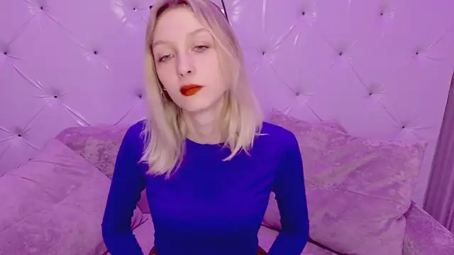 Snapshot of Akiro_Kim7 chatting on 02/10/26, 01:43 Akiro Kim7 online show from 02/10/26, 01:43