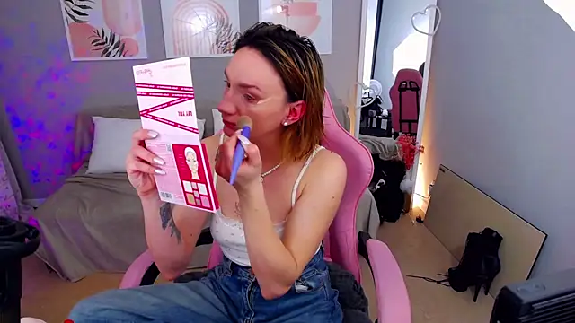 PollyRoseX online show from 04/10/26, 05:17