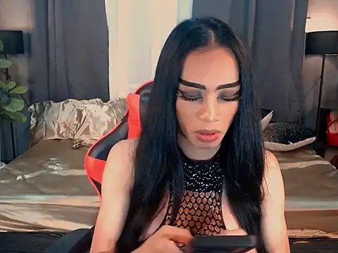 Snapshot of VeshtidaTS chatting on 02/03/26, 06:40 VeshtidaTS online show from 02/03/26, 06:40