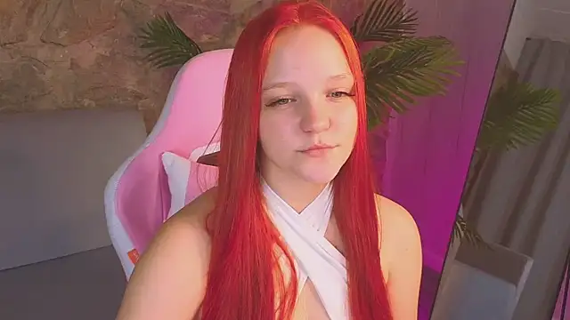 Snapshot of Candy_Lir chatting on 02/13/26, 09:05 Candy Lir online show from 02/13/26, 09:05