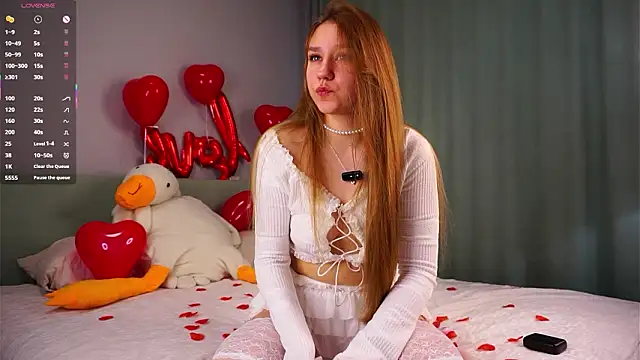 Snapshot of ShantellAngulo chatting on 02/13/26, 01:45 ShantellAngulo online show from 02/13/26, 01:45