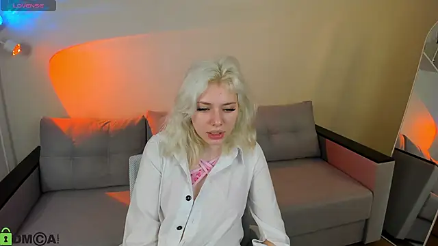 Kate Krose online show from 02/03/26, 02:53