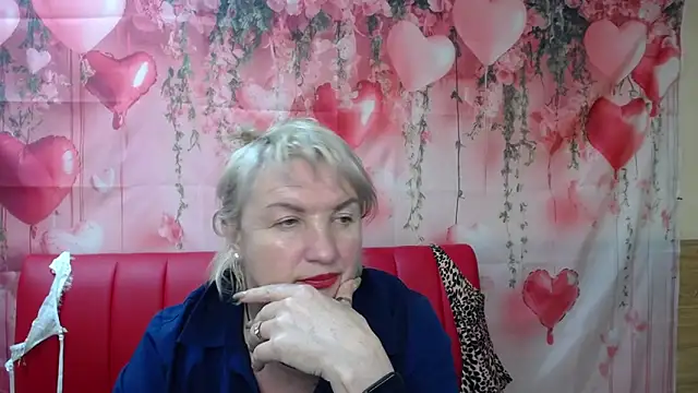 Snapshot of RenataDaster chatting on 05/29/26, 11:14 RenataDaster online show from 05/29/26, 11:14