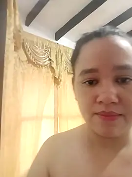 almacalida online show from 02/23/26, 12:02