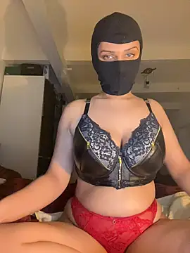 Snapshot of HelinHot chatting on 02/18/26, 09:11 HelinHot online show from 02/18/26, 09:11