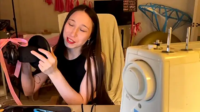 karinasun online show from 02/21/26, 03:35