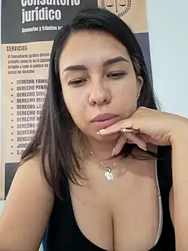 Snapshot of ISABELLA-24_ chatting on 02/25/26, 12:04 ISABELLA-24 online show from 02/25/26, 12:04