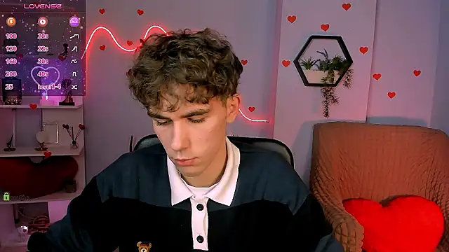 Snapshot of kevin_nix chatting on 02/10/26, 06:50 kevin nix online show from 02/10/26, 06:50