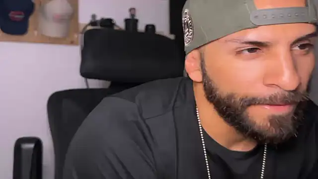 SamDornan51 online show from 03/15/26, 05:24